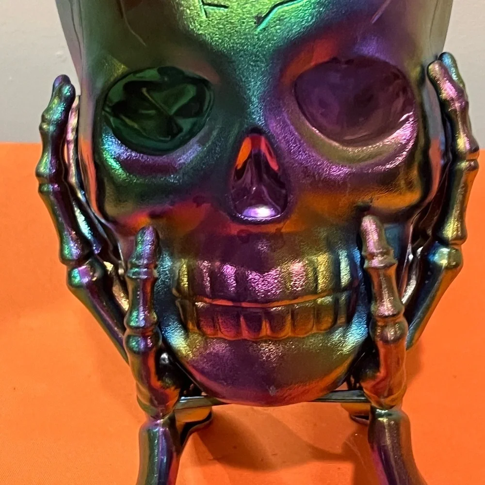 6/$25 Iridescent Skull Candy bowl - Picture 9 of 10